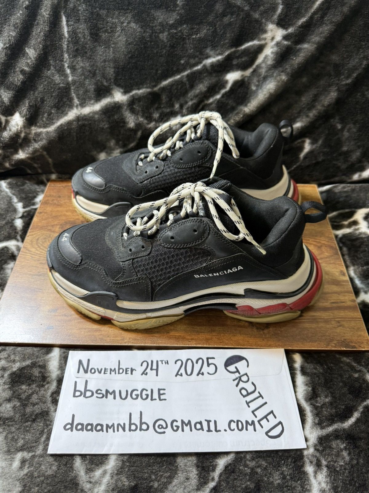 Balenciaga Balenciaga Triple S size44 first release Size US 11 / EU 44 - 1 Thumbnail