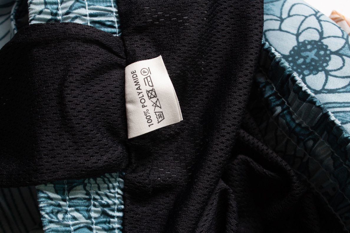 Dries Van Noten Dries van Noten, blues and pink swim shorts Size US 36 / EU 52 - 3 Thumbnail