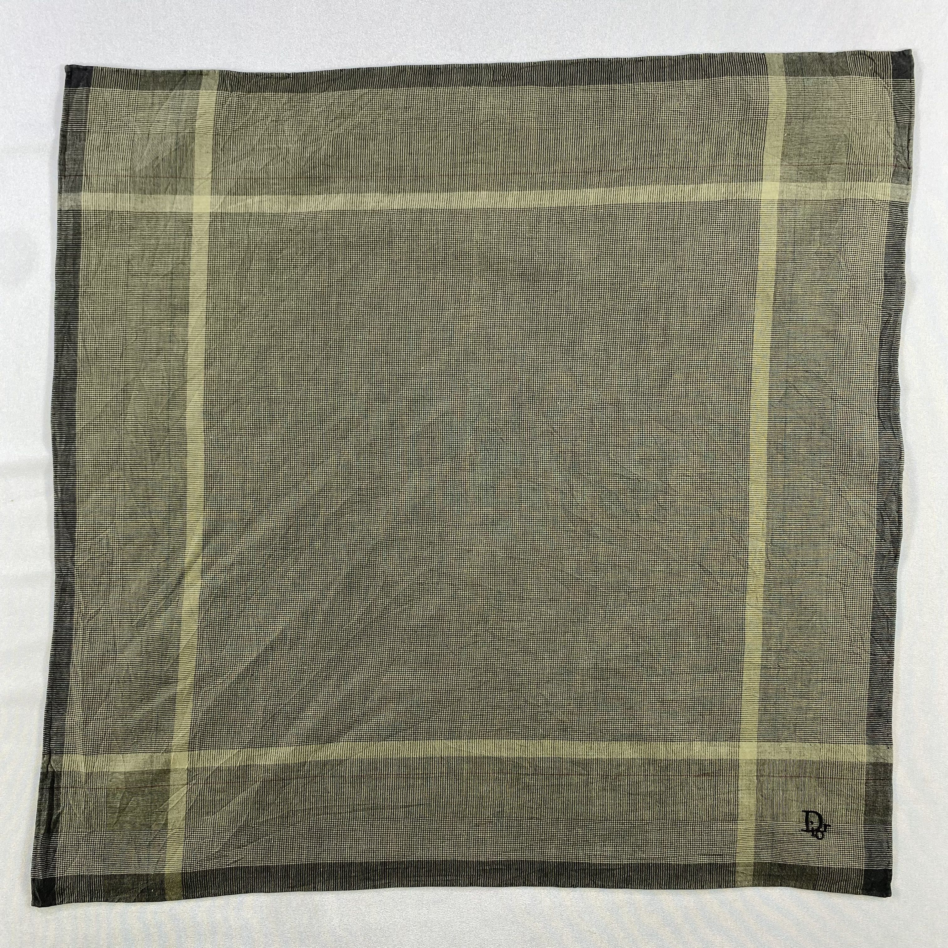 Vintage Dior Bandana/ Handkerchief / Neckerchief Size ONE SIZE - 3 Thumbnail