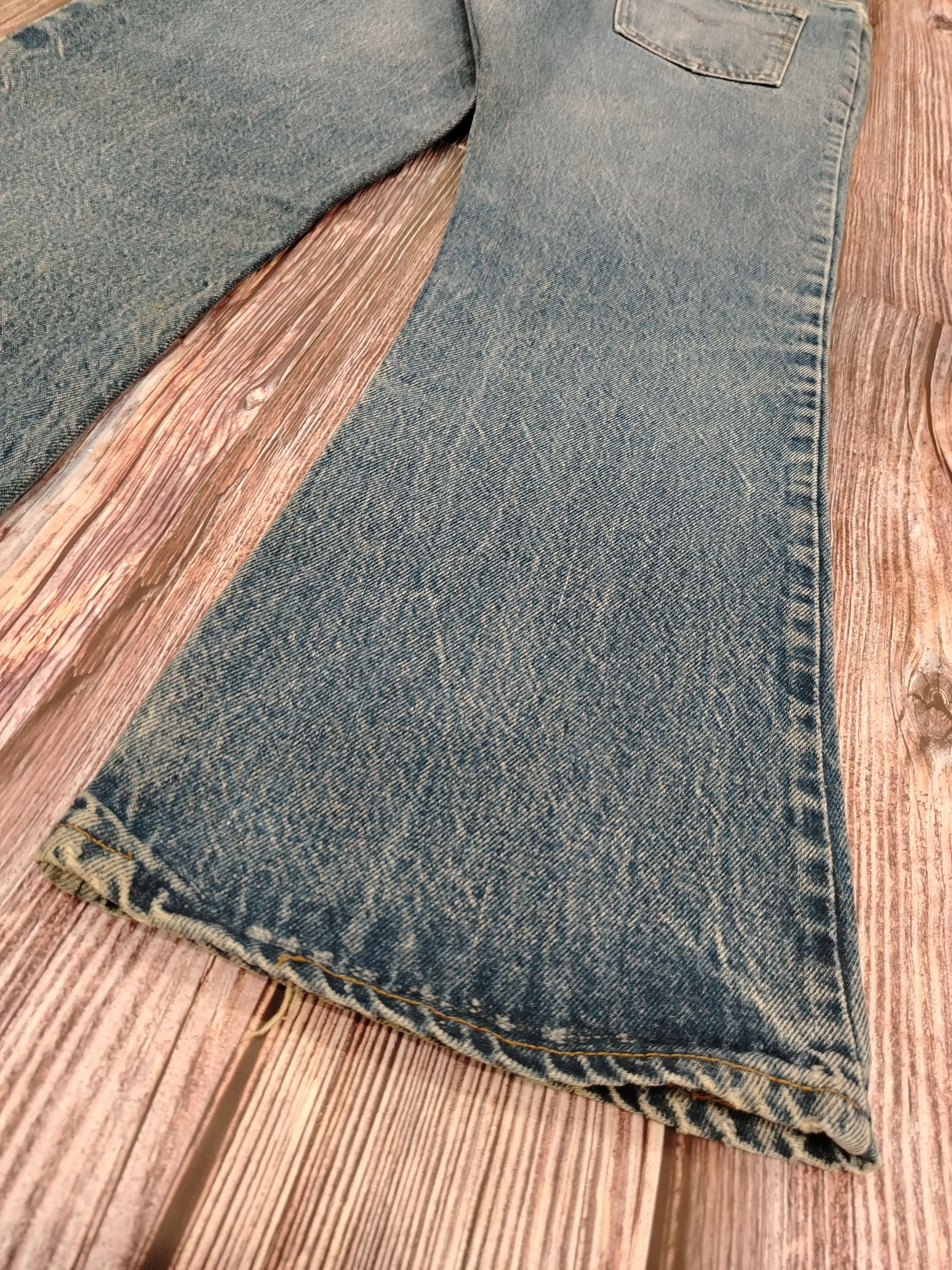 Levi's Levis 646 Jeans Flare Bell Bottom Bootcut Vintage Size US 34 / EU 50 - 14 Thumbnail