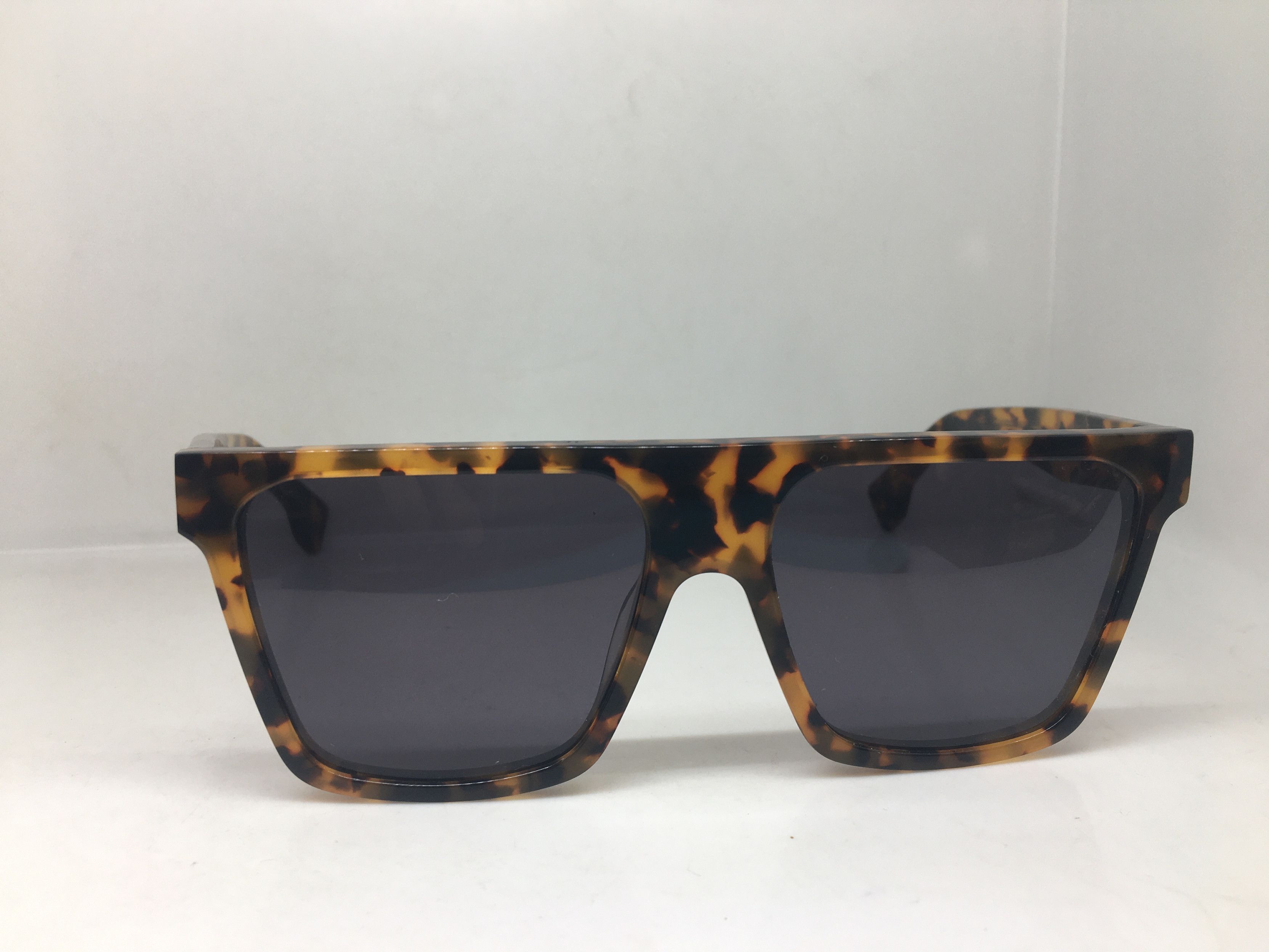 Other Handmade Oversize Tortoise Sunglasses Frame Size ONE SIZE - 3 Thumbnail