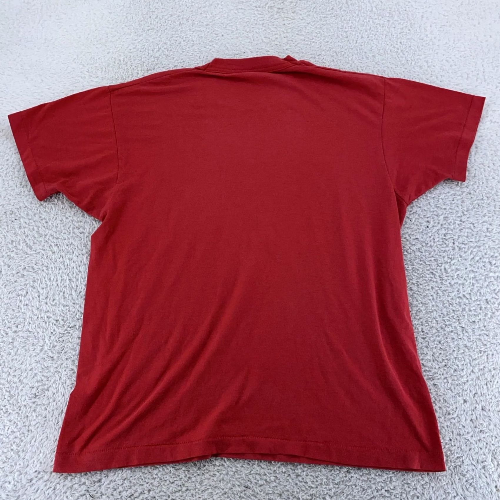 Fruit Of The Loom VINTAGE Fruit of the Loom Shirt Mens M Red T-Shirt Pocket 90s Classic Minimalist Size US M / EU 48-50 / 2 - 5 Thumbnail