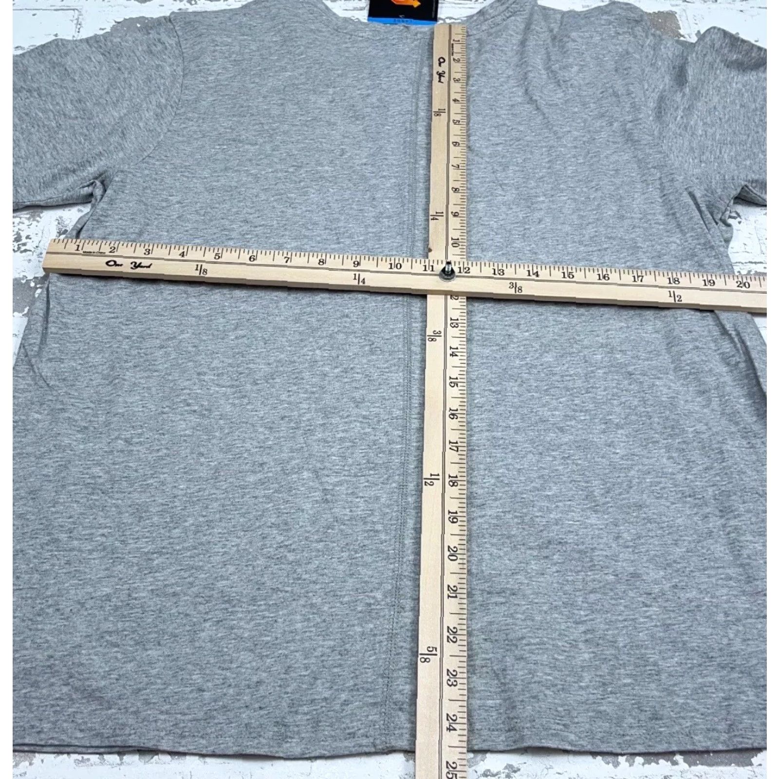 Etro AC DC Shirt Women Large Gray Tee Highway To Hell 79 Tour Retro Faded Ladies Top Size L / US 10 / IT 46 - 7 Thumbnail