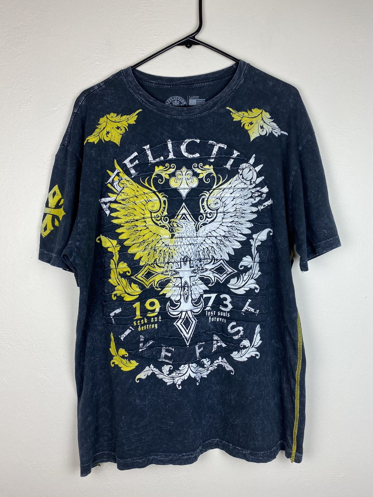 Affliction × Vintage Affliction T shirt Y2K cross made in usa Size US L / EU 52-54 / 3 - 1 Thumbnail