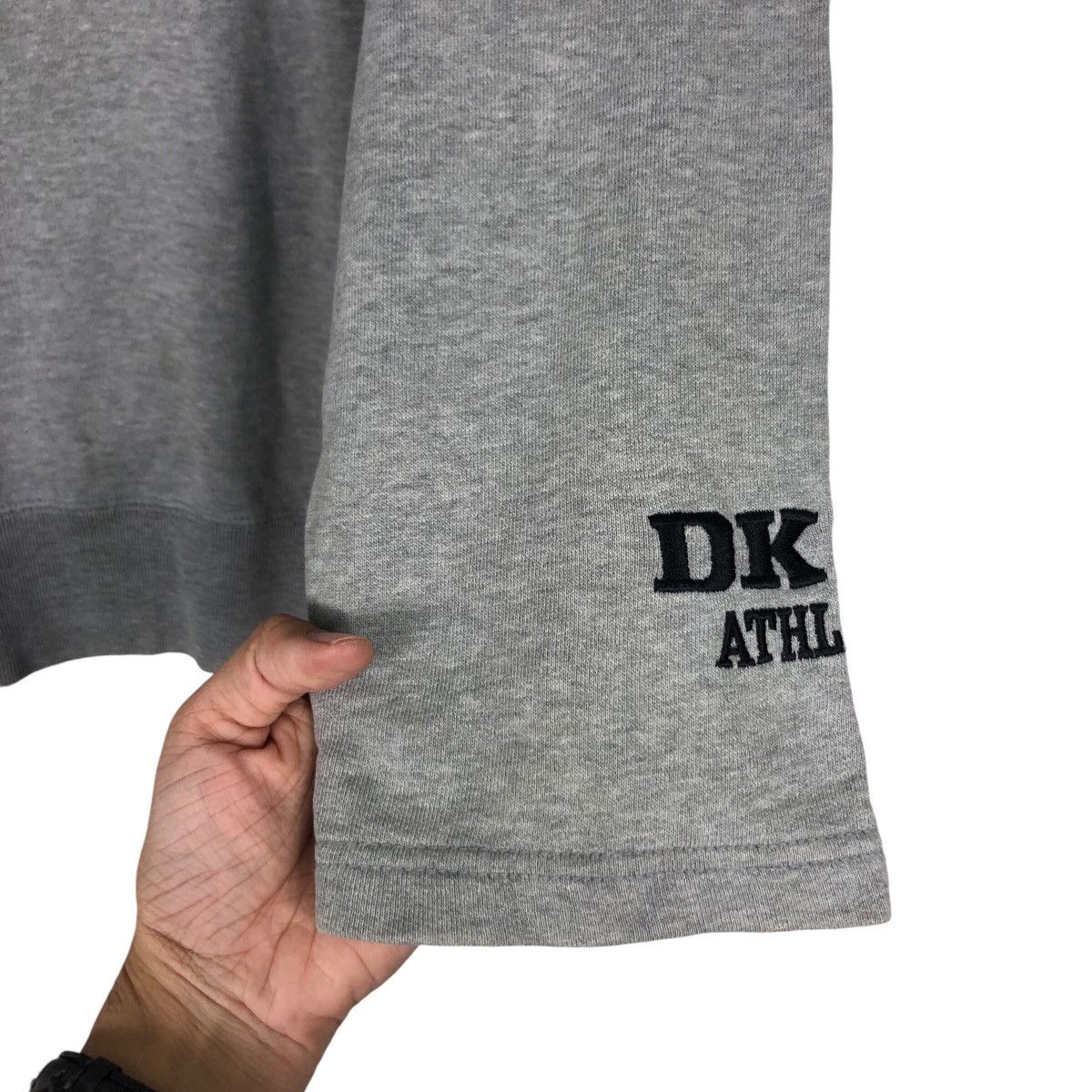 Vintage DKNY Sweatshirt Spell Out Medium Streetwear