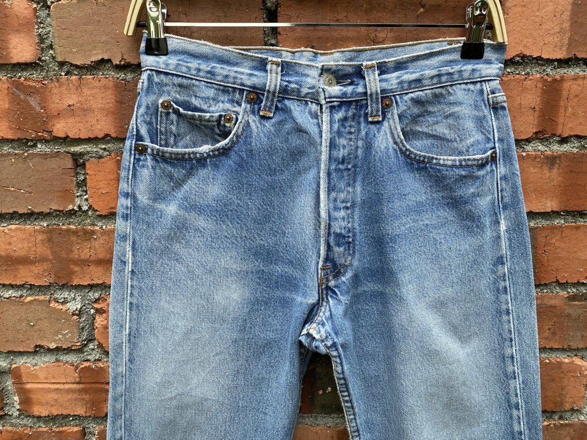Levi's × Levi's Vintage Clothing × Vintage W29x28 vintage levi's 90s 501 made in USA Size US 29 - 3 Thumbnail