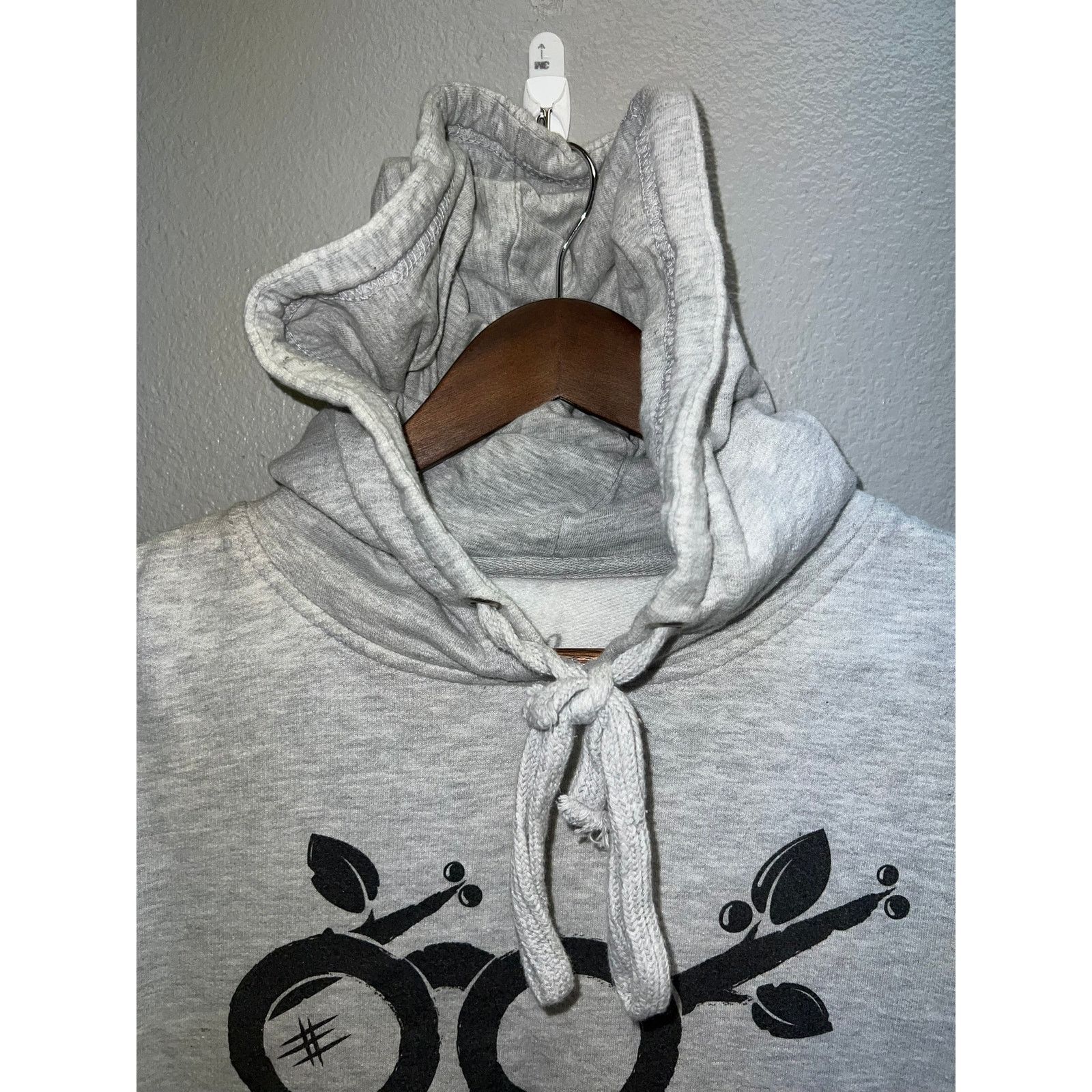 Vintage Plant People Hoodie Looking Today Gray Y2K Jacket 2000s M Size US M / EU 48-50 / 2 - 6 Thumbnail