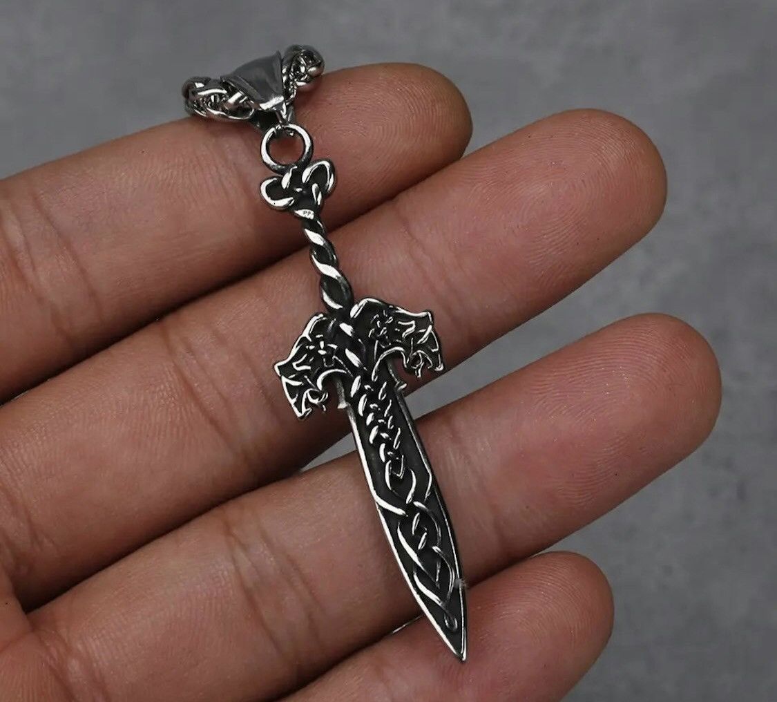 Jewelry Wolf Head Sword Chain Necklace Size ONE SIZE - 3 Thumbnail