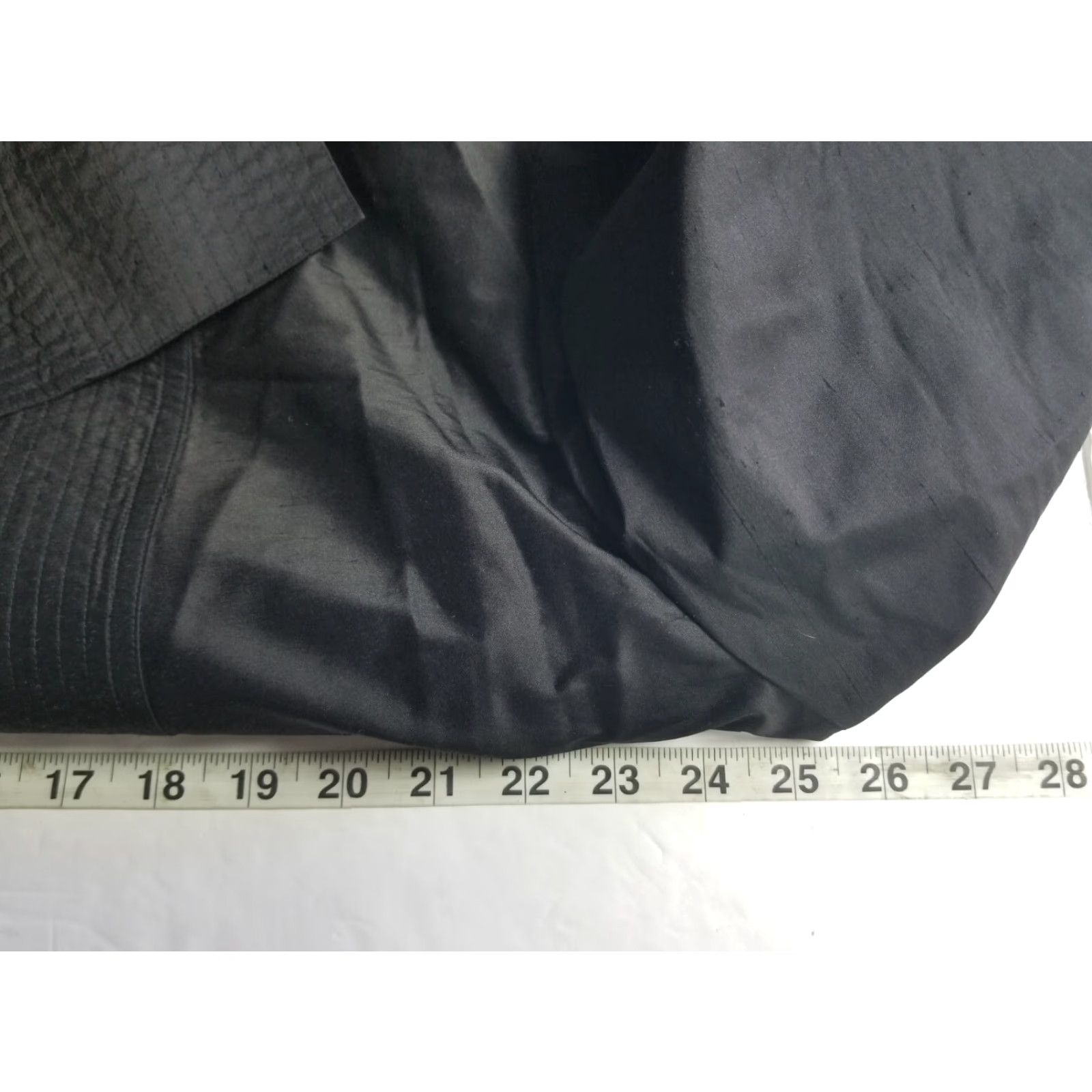 Linda Allard Ellen Tracy Cardigan 100% Silk Black Women Size 10