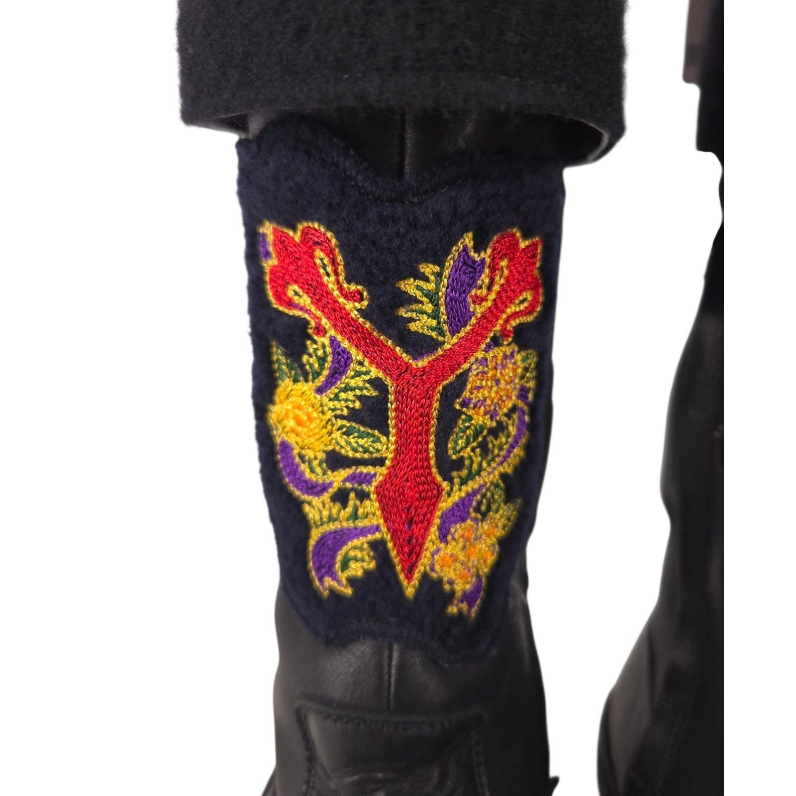 Yohji Yamamoto Yohji Yamamoto Pour Homme Embroidered Wool Cuff Boots US 11 Size US 11 / EU 44 - 6 Thumbnail