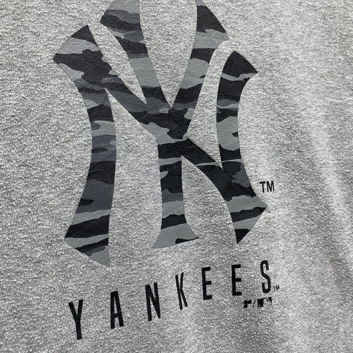 MLB Vintage MLB New York Yankees Sweatshirt Gray Camo Logo Large Size US L / EU 52-54 / 3 - 7 Thumbnail
