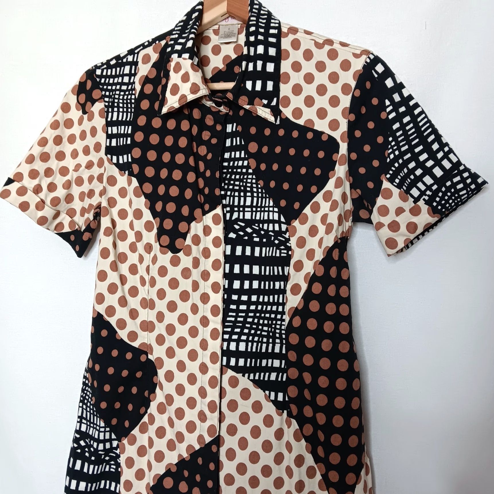 Vintage VINTAGE Becky & Max Shirt Dress Knee Length Short Sleeve Polka Dot Abstract Stretch Cream Black White Cotton Spandex 6 Womens Mens? Size M / US 6-8 / IT 42-44 - 4 Thumbnail