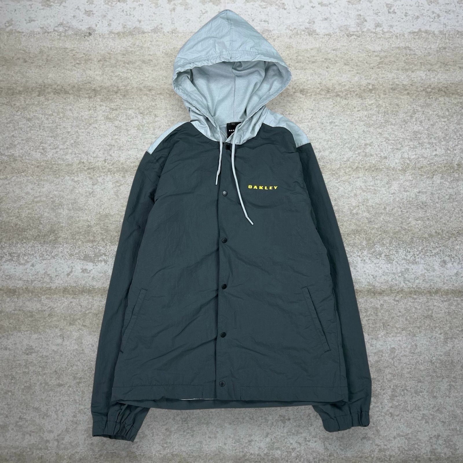 Oakley 🔥 Y2K OAKLEY SOFTWARE TECH JACKET BLACK YELLOW VIBES | Grailed