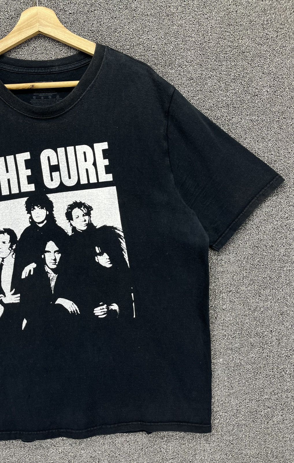 Band Tees The Cure Punk Rock Band Tees T Shirts Size US XL / EU 56 / 4 - 4 Thumbnail