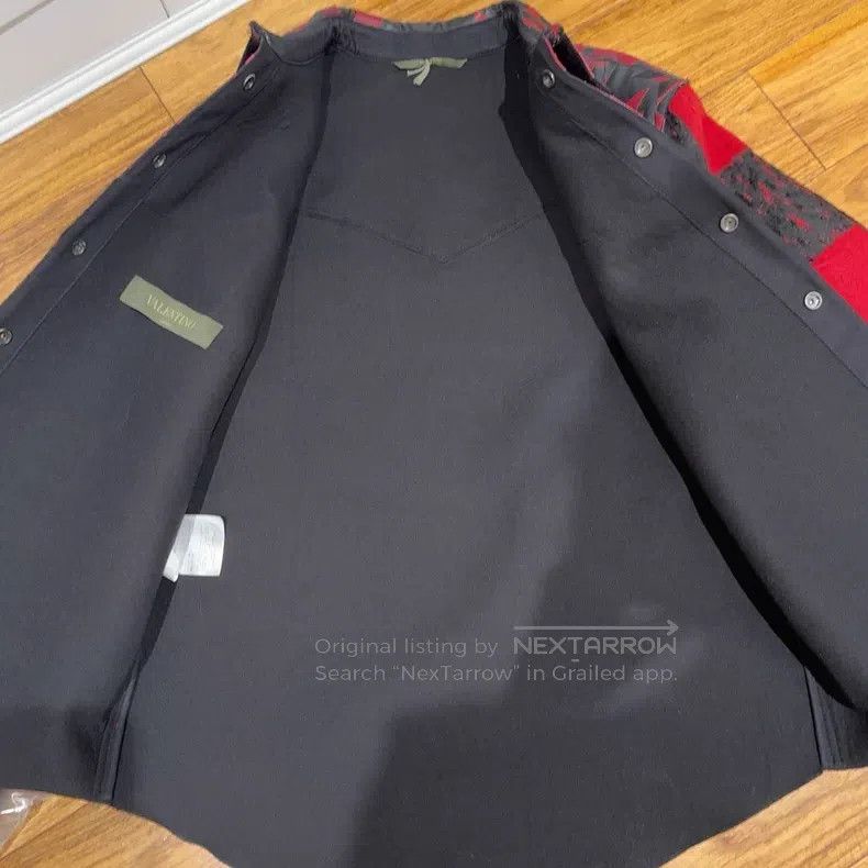 Valentino Valentino Shearling coat Size M / US 6-8 / IT 42-44 - 4 Thumbnail