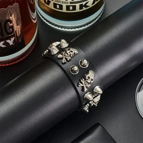 Jewelry × Vintage Y2K 2000s skeleton spiked grunge punk black studded bracelet Size ONE SIZE - 3 Thumbnail