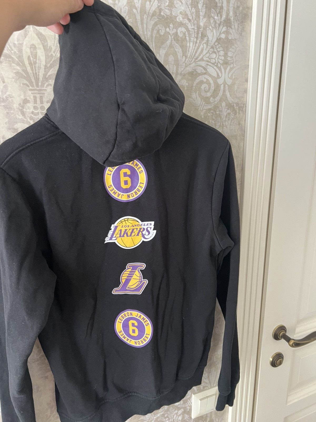 NBA NBA Los Angeles Lakers No6 James Hoodie Size US S / EU 44-46 / 1 - 8 Thumbnail