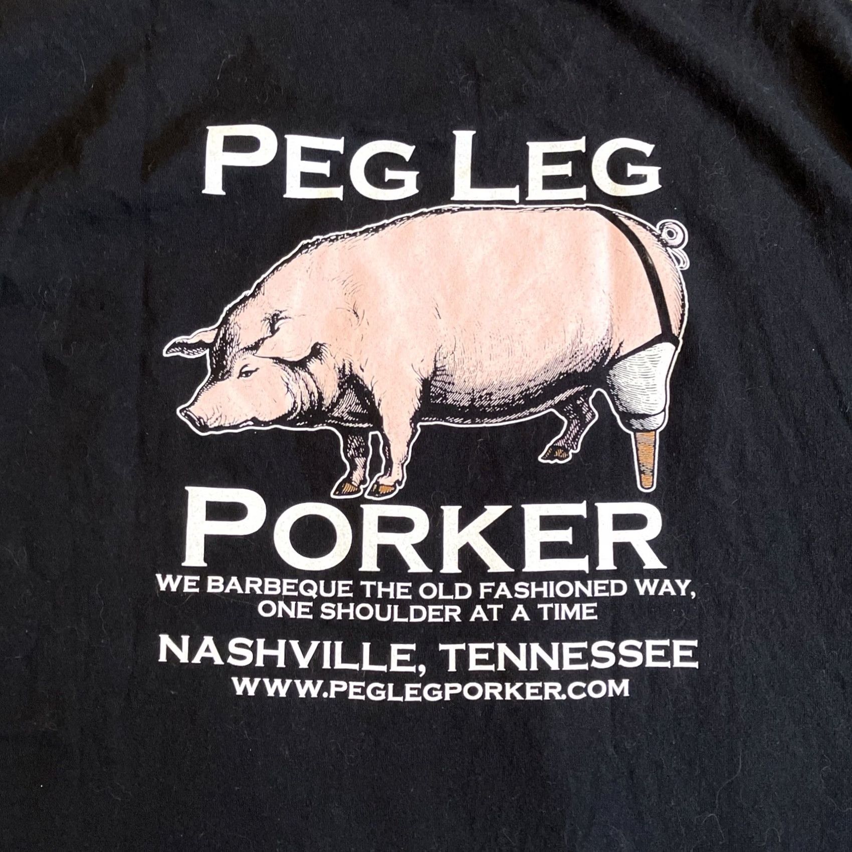 Gildan Peg Leg Porker Nashville BBQ T Shirt Black Men's XL NWOT Short Sleeve Size US XL / EU 56 / 4 - 4 Thumbnail