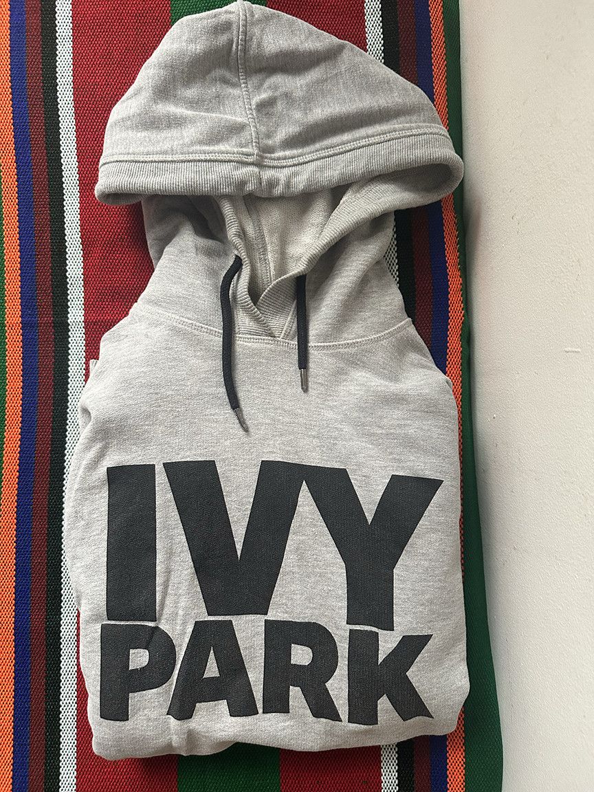 Ivy Park Ivy Park Beyonce logo hoodie sweatshirt Grey sz M Size M / US 6-8 / IT 42-44 - 4 Thumbnail