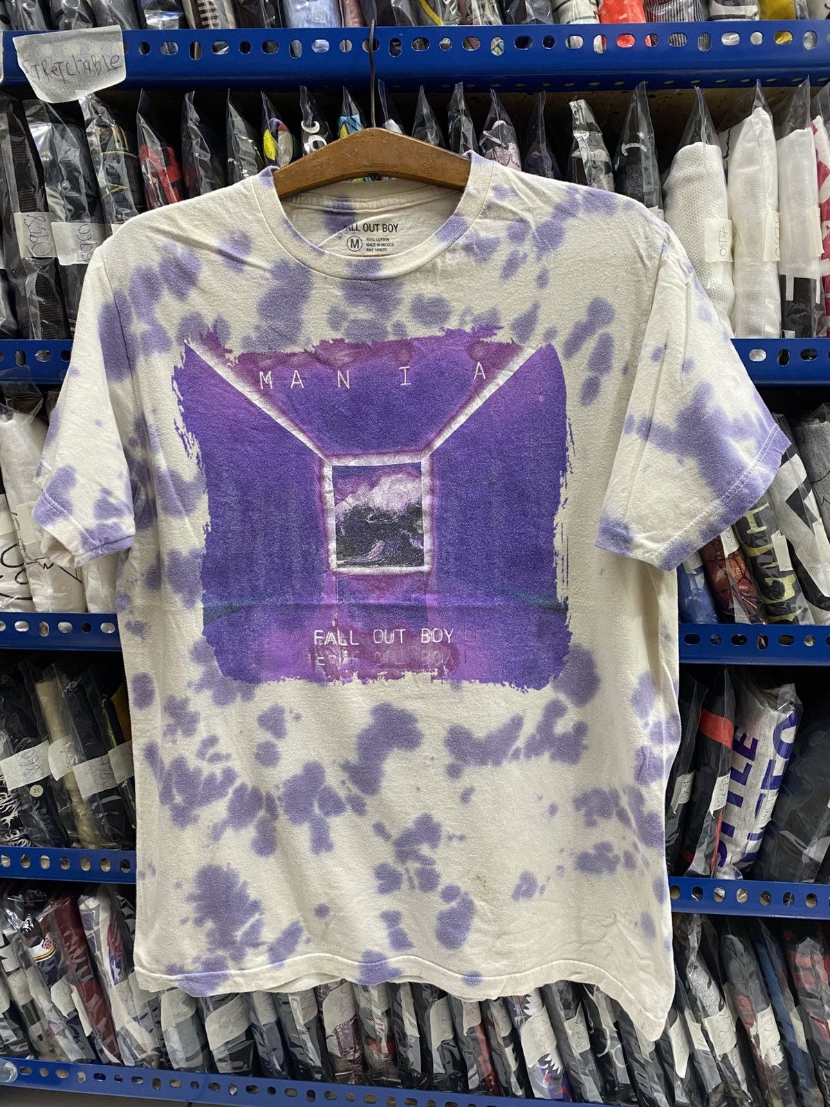 Band Tees FALL OUT BOY BAND TSHIRT Size US M / EU 48-50 / 2 - 1 Thumbnail