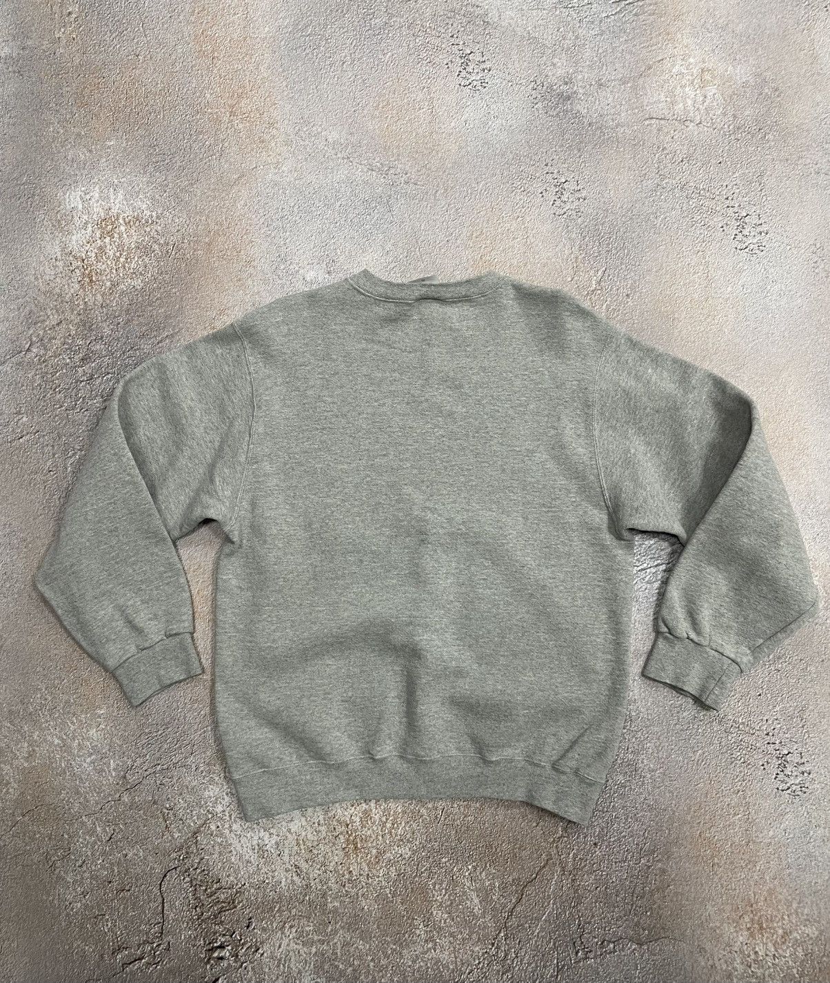 Nike Vintage Nike Small Swoosh Basic Crew Neck Sweatshirt Size US M / EU 48-50 / 2 - 7 Thumbnail