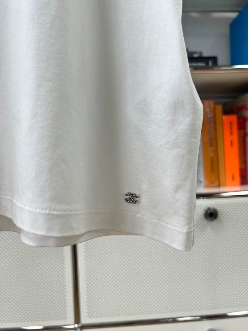 Chanel Chanel 22c early spring vacation peace pigeon short sleeve Size XS / US 0-2 / IT 36-38 - 3 Thumbnail