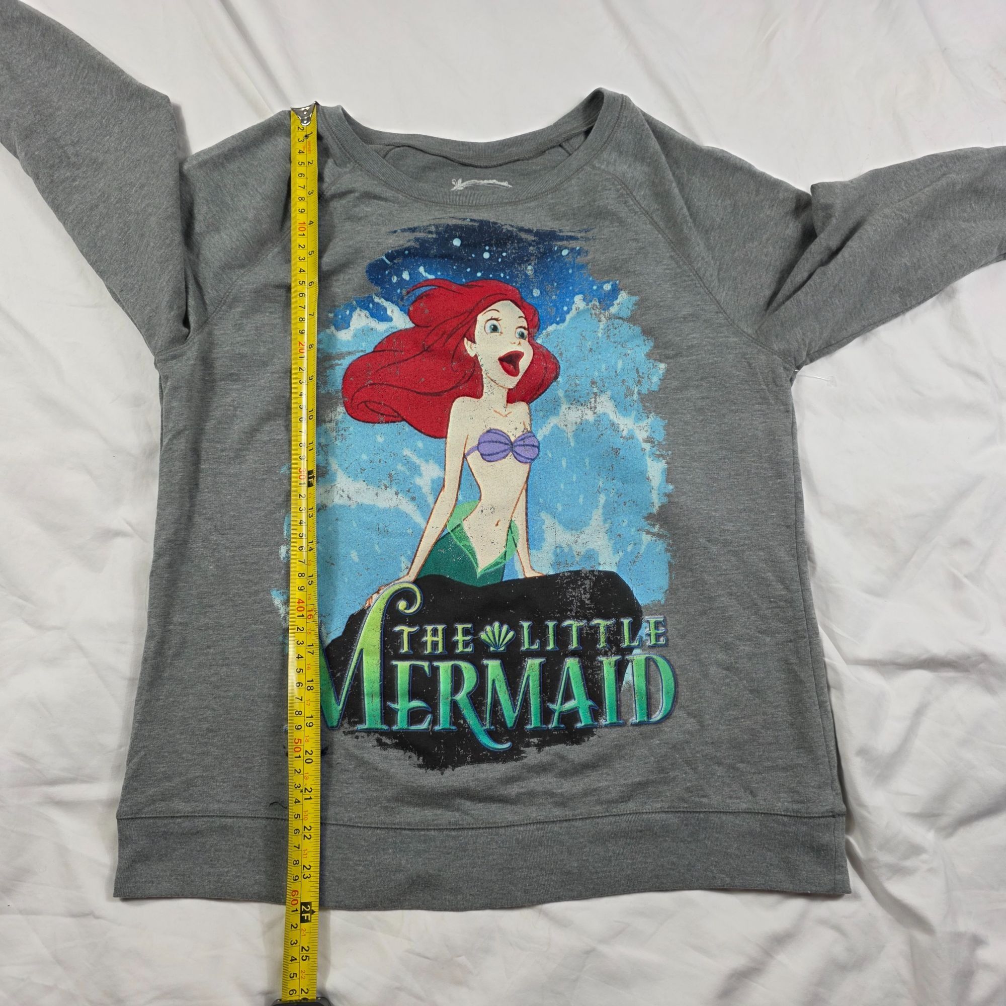 Disney Disney The Little Mermaid Womens Size Large Sweatshirt Gray Size L / US 10 / IT 46 - 9 Thumbnail
