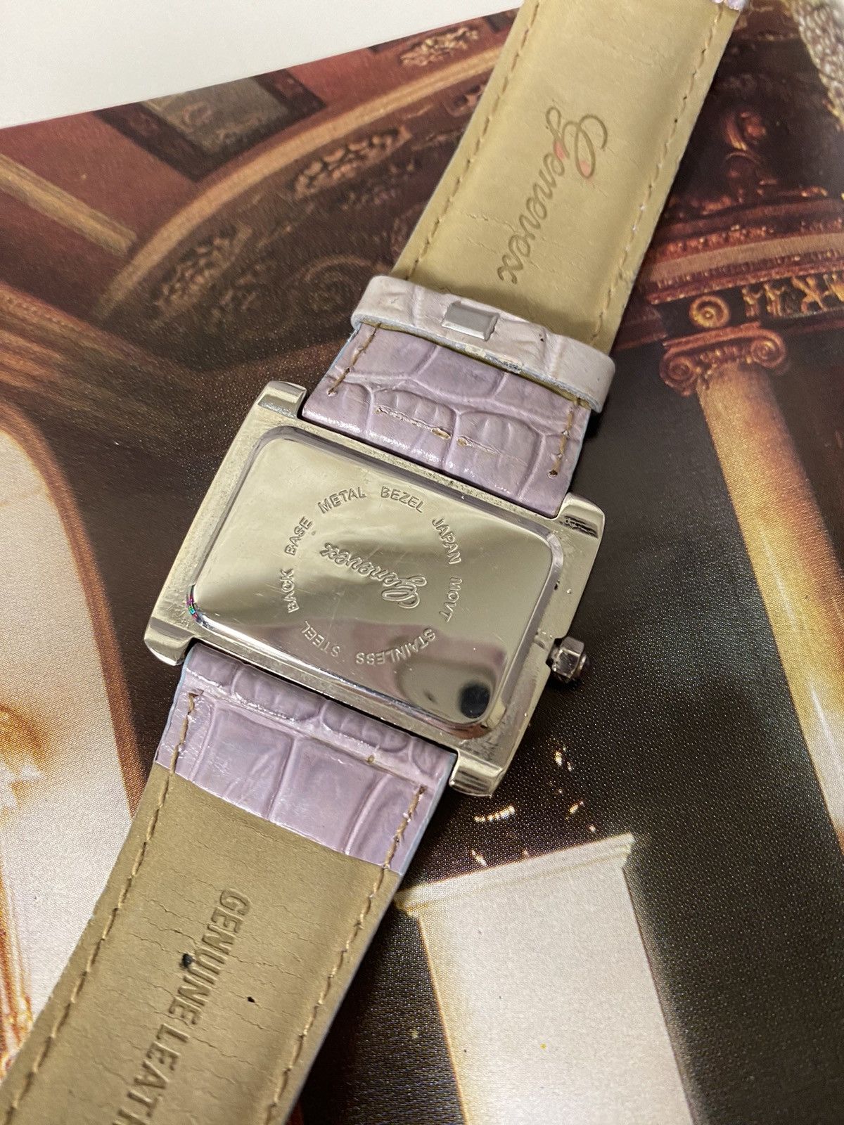 Jewelry Elegant Watch with Crystals and Lilac Strap Size ONE SIZE - 8 Thumbnail