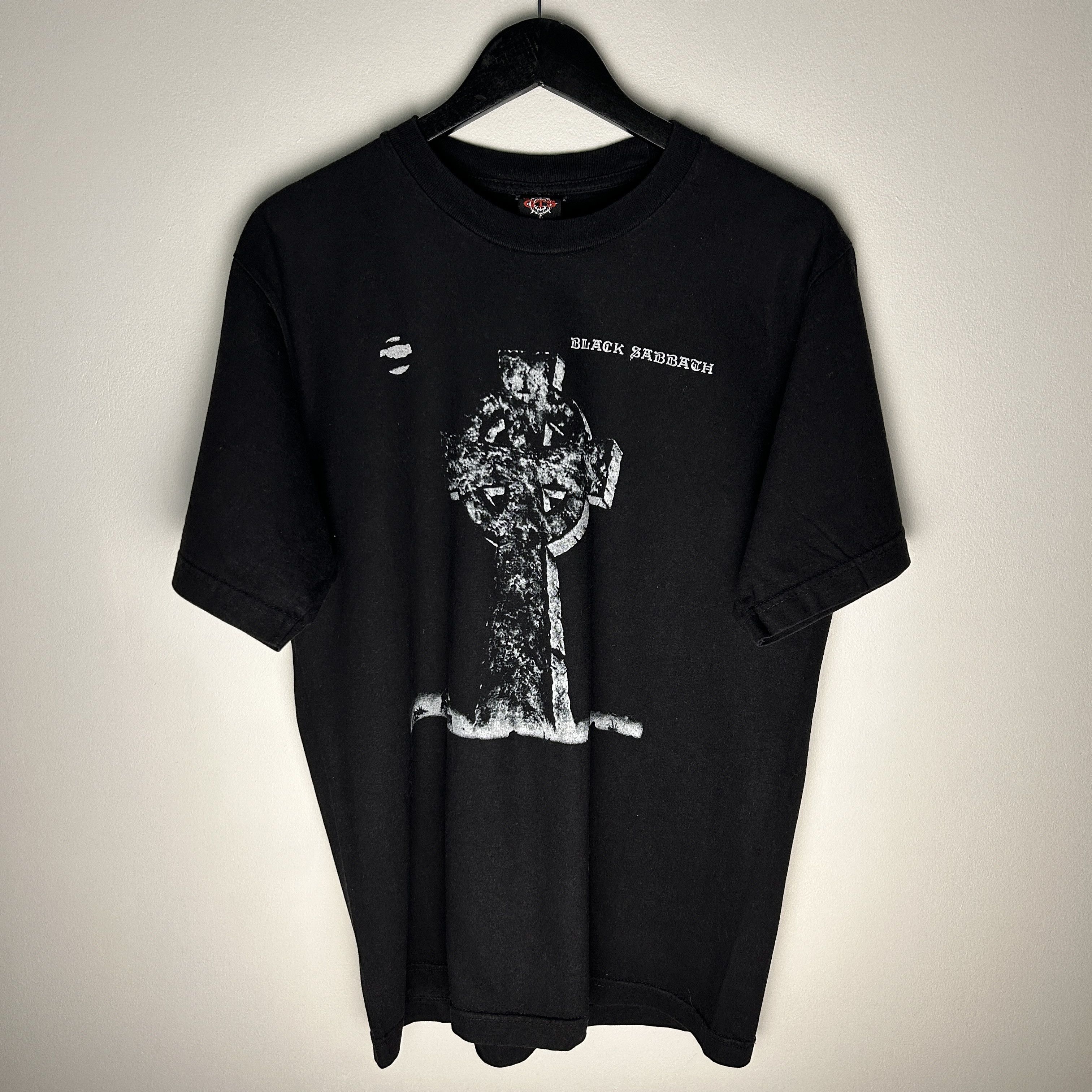 Band Tees Vintage Black Sabbath Headless Cross Band T-shirt Size US L / EU 52-54 / 3 - 1 Thumbnail