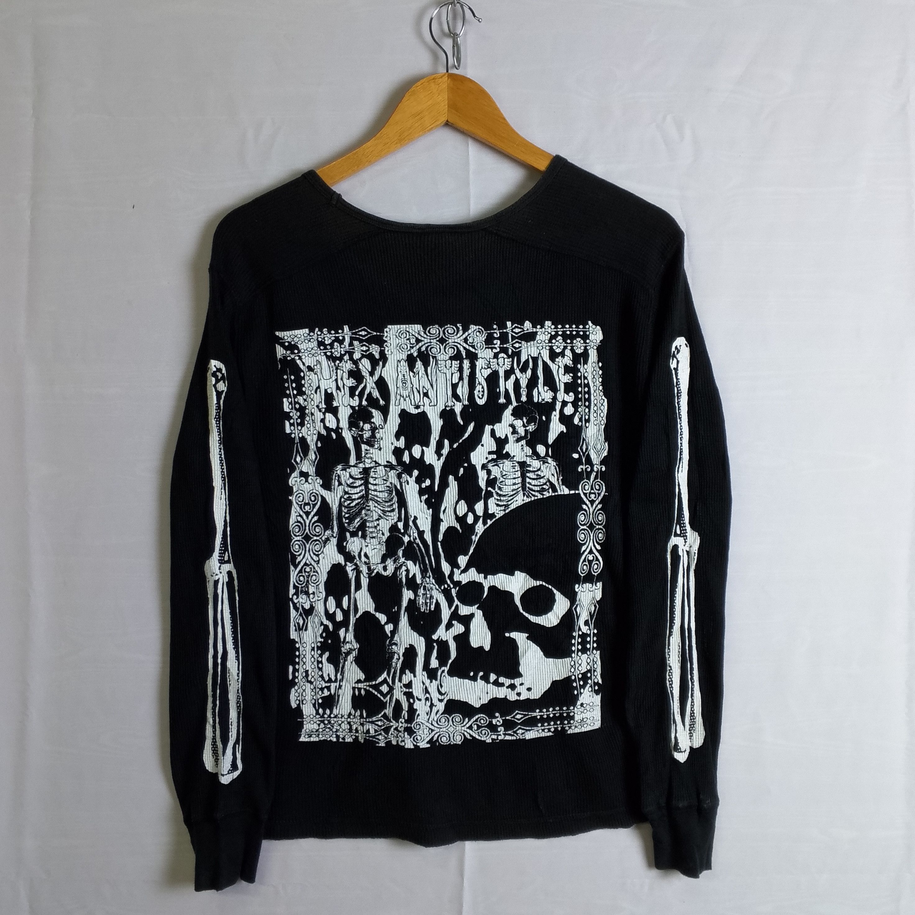 トップス BAND-T MISFITS 1997 BONE L/S Tee BAND-T MISFITS 1997 BONE L/S Tee Band Tees × Misfits