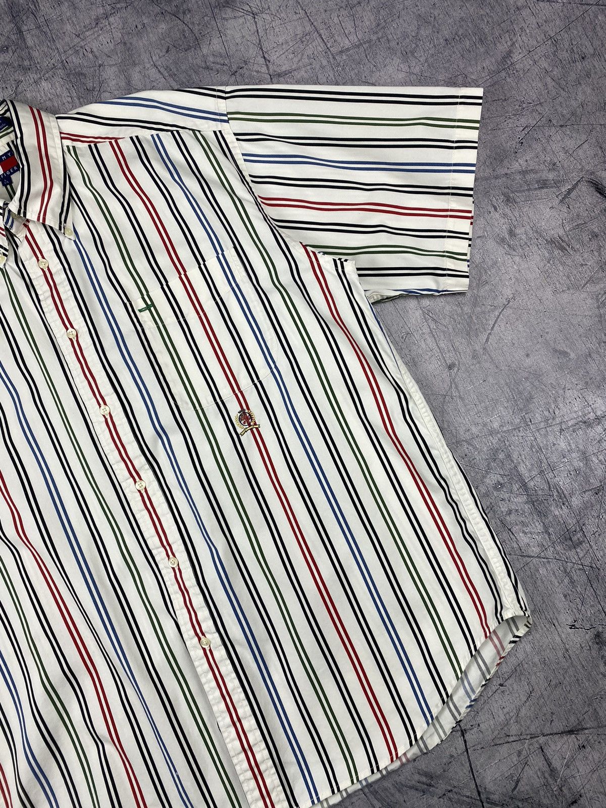 Tommy Hilfiger × Vintage Vintage Tommy Hilfiger Striped Button Up Short Sleeve Shirt Size US L / EU 52-54 / 3 - 4 Thumbnail