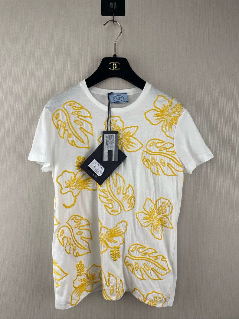 Prada PradaShow floral embroidered short sleeves 2503-Nextarrow Size L / US 10 / IT 46 - 1 Thumbnail