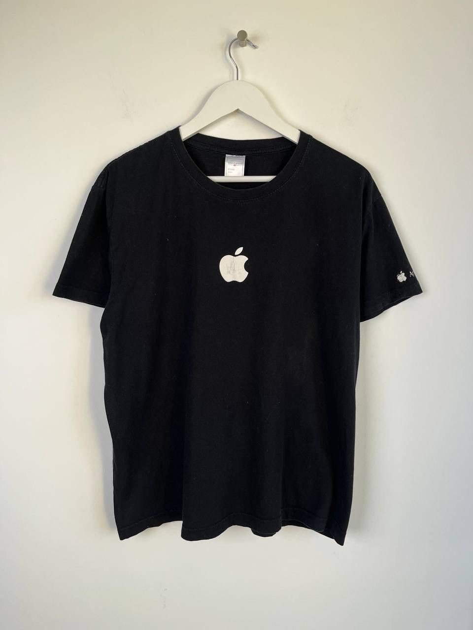 Other Vintage Apple User Group Black Tee Size US L / EU 52-54 / 3 - 1 Thumbnail