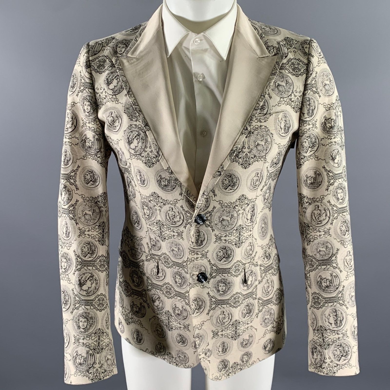 Dolce & Gabbana DOLCE & GABBANA 38 Cream Black Greca Peak Lapel Sport Coat Size 38R - 1 Thumbnail