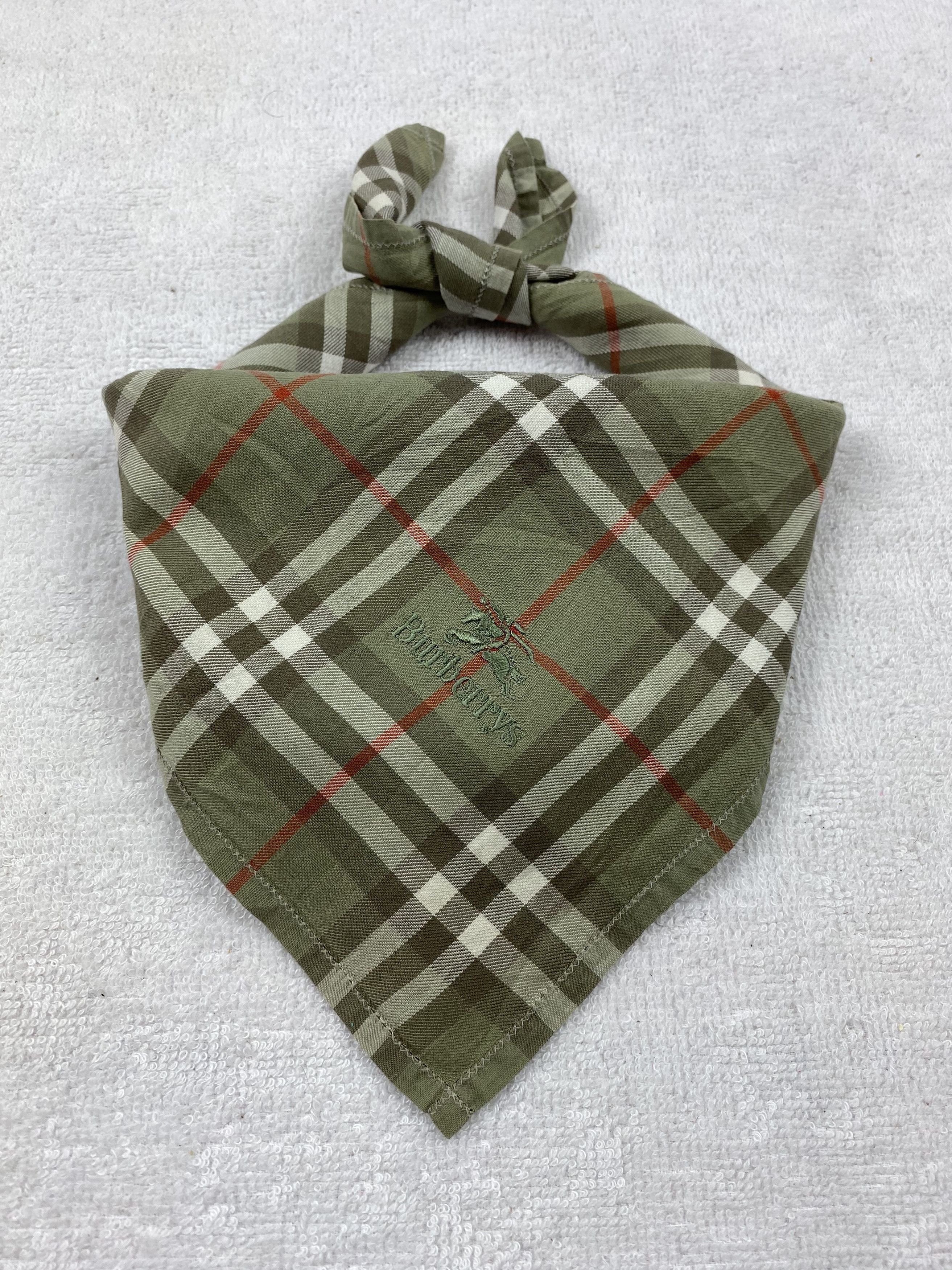 Burberry Burberry Handkerchief / Bandana / Neckerchief Size ONE SIZE - 2 Thumbnail