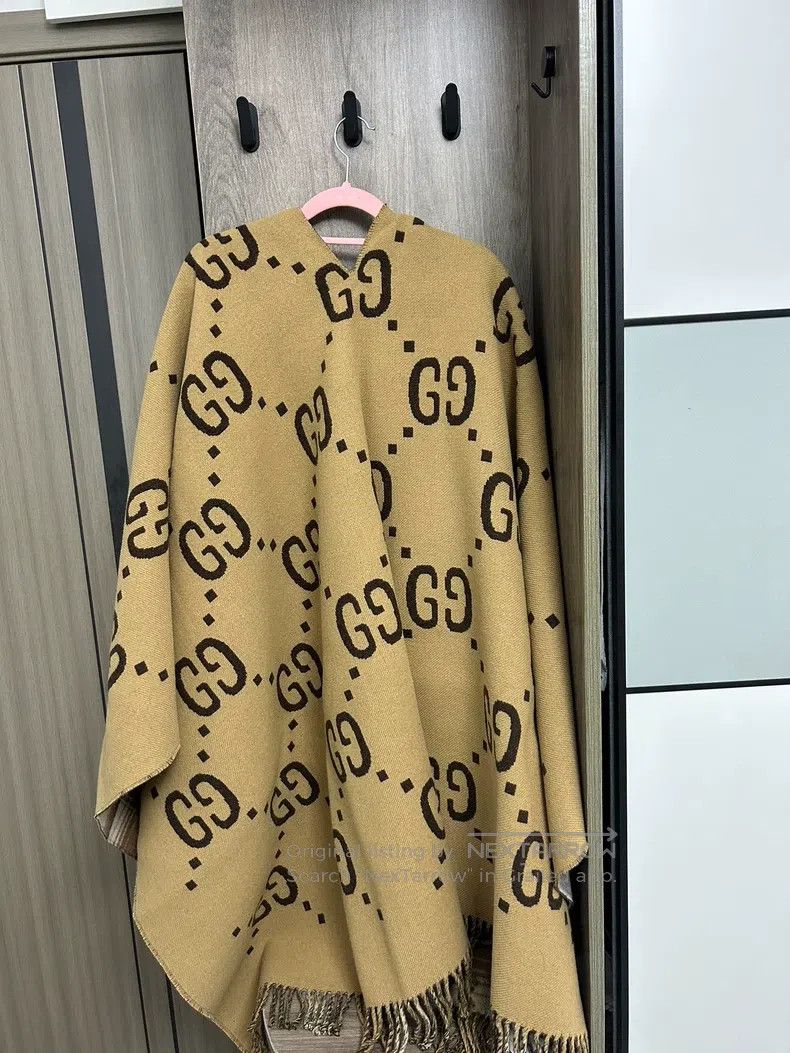 Gucci Gucci Double-sided cloak, coat Size ONE SIZE - 2 Thumbnail