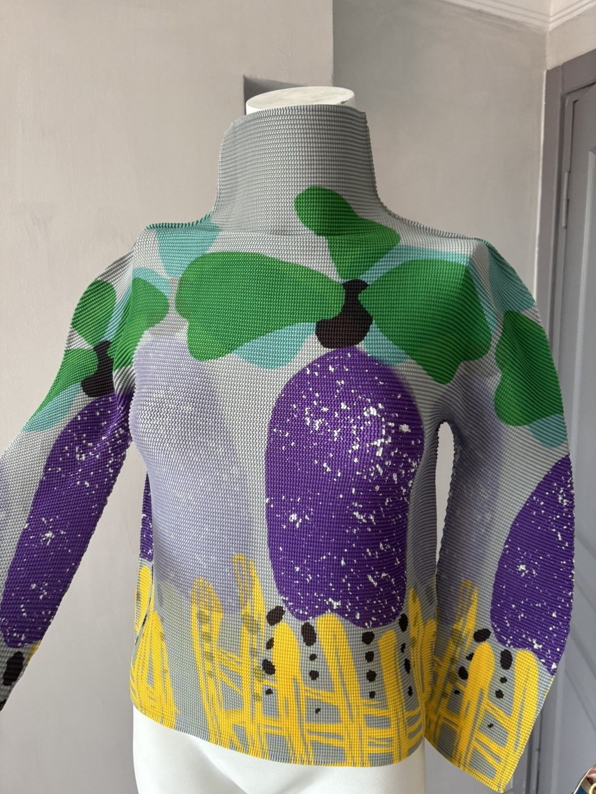 Issey Miyake Issey Miyake flowerpot top Size M / US 6-8 / IT 42-44 - 11 Thumbnail