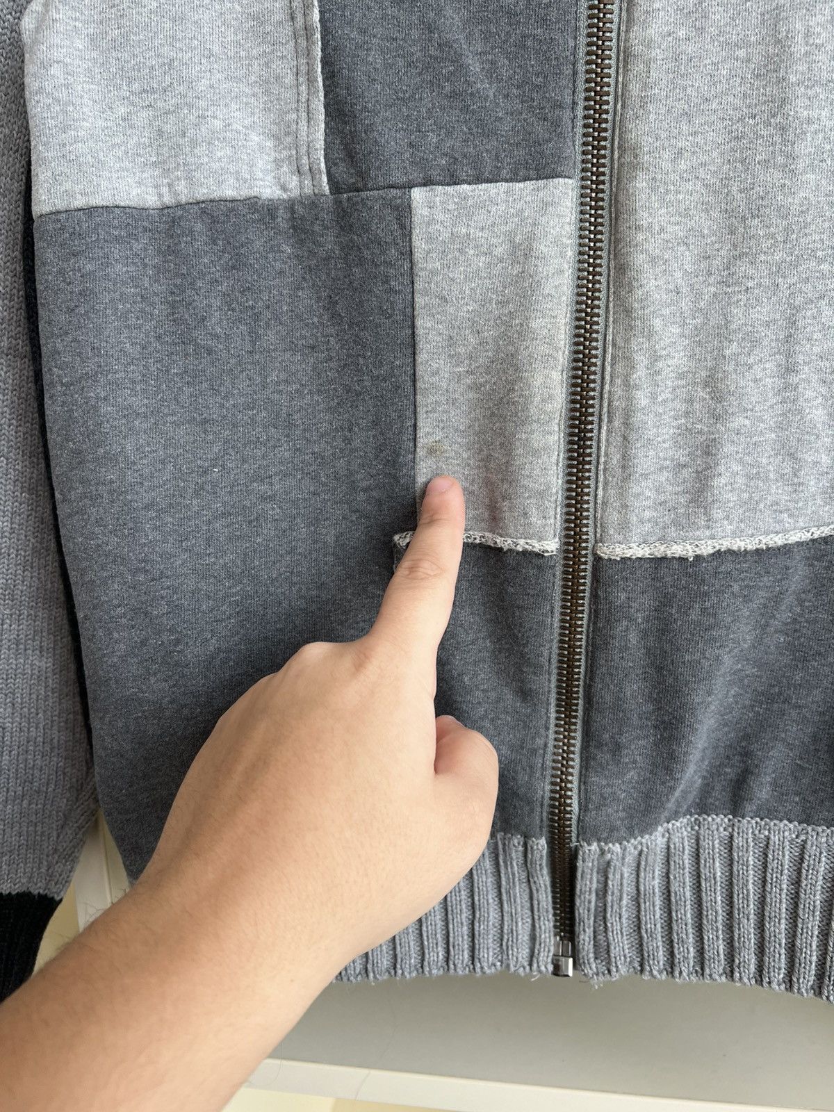 Dolce & Gabbana Vintage Dolce Gabbana Zip Sweater Size XXS Size US XXS / EU 40 - 5 Thumbnail