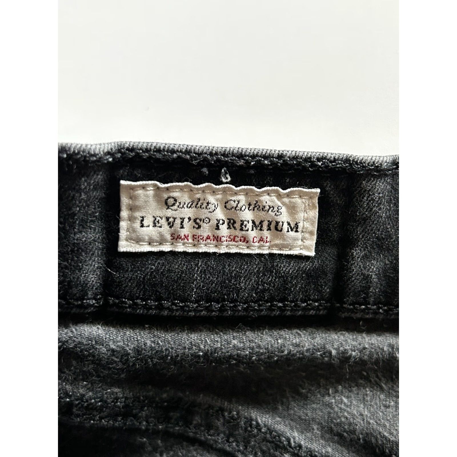 Levi's Levi's 720 Skinny Jeans Womens Black Denim Wash 26 Regular High Rise Pockets Denim Zip Cotton Blend Jeans Women Size 26" / US 2 / IT 38 - 6 Thumbnail