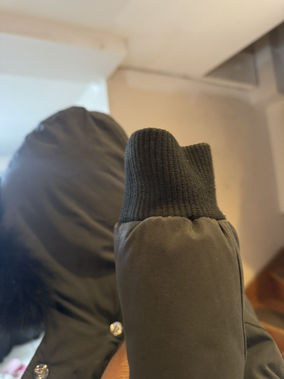 Moose Knuckles Moose Knuckles shearling Bomber Granite/Black L — Like New Size US XS / EU 42 / 0 - 15 Thumbnail
