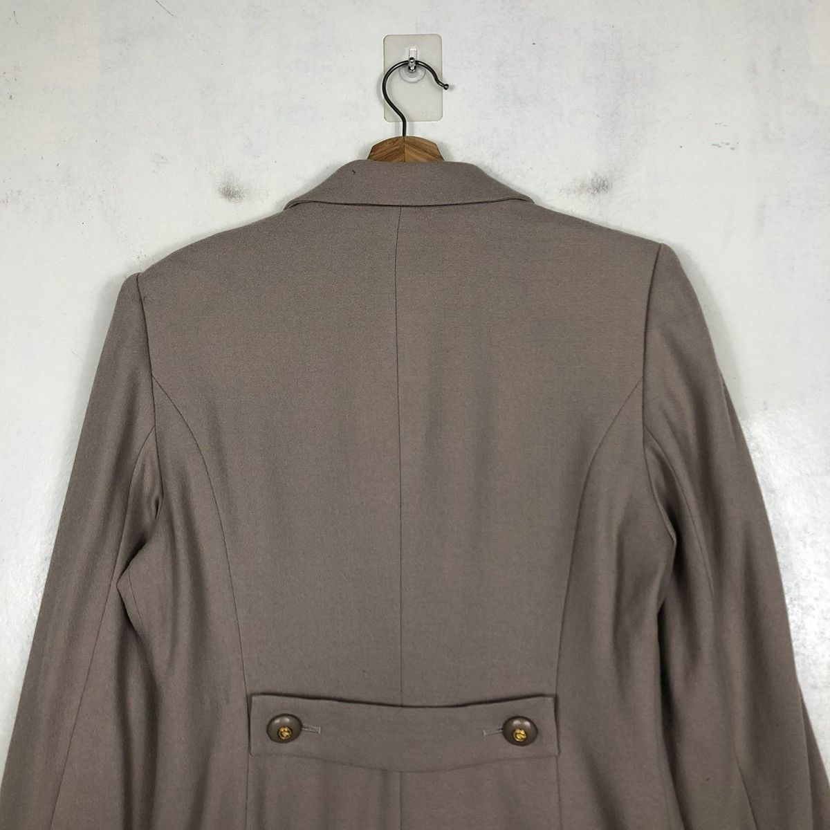 Givenchy 📌LIFE GIVENCHY ONE BUTTON COATS GOLD Size M / US 6-8 / IT 42-44 - 10 Thumbnail