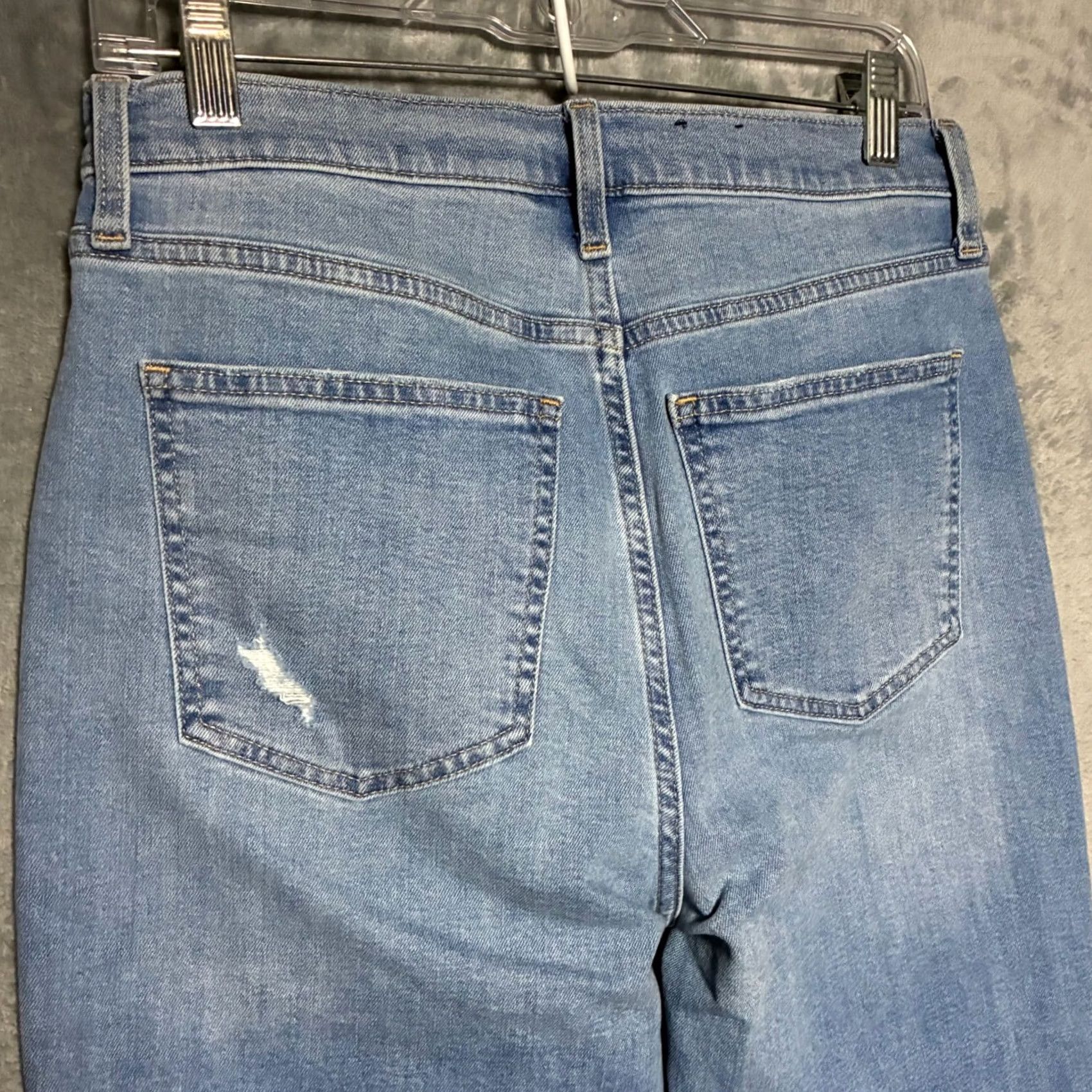 Gap VINTAGE? GAP Kick Fit High Rise Distressed Light Wash Denim Crop Jeans Women's 29/8T Tall Size 30" / US 8 / IT 44 - 4 Thumbnail