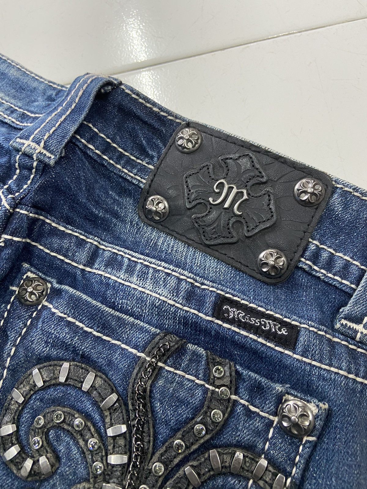 Miss Me MISS ME JP6048B BOOT CUT WOMEN JEANS Size 30" / US 8 / IT 44 - 8 Thumbnail