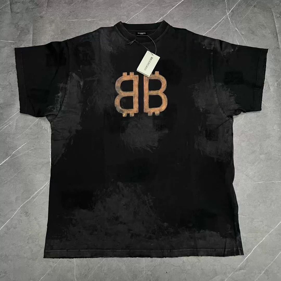 Balenciaga Balenciaga T-Shirt Casual Short Sleeve Size US S / EU 44-46 / 1 - 1 Thumbnail