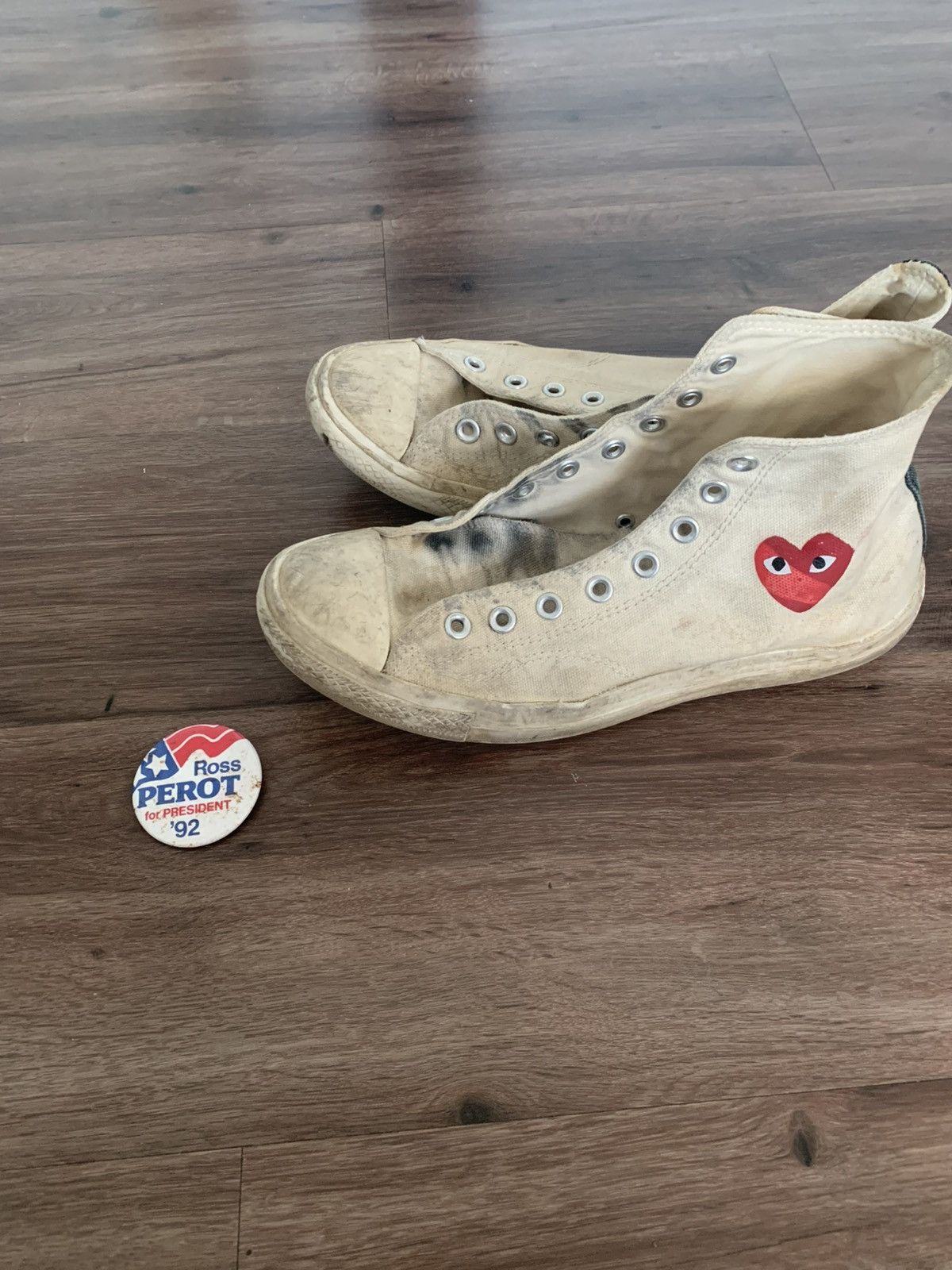 Comme des Garcons PLAY × Converse CDG Play Converse High Tops, Small Hearts, 2014 Size US 9 / EU 42 - 4 Thumbnail