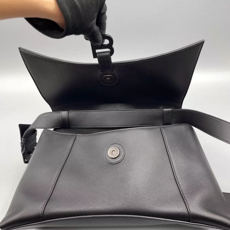 Balenciaga Balenciaga Downtown Shoulder Crossbody Bag-2505 Size ONE SIZE - 8 Thumbnail
