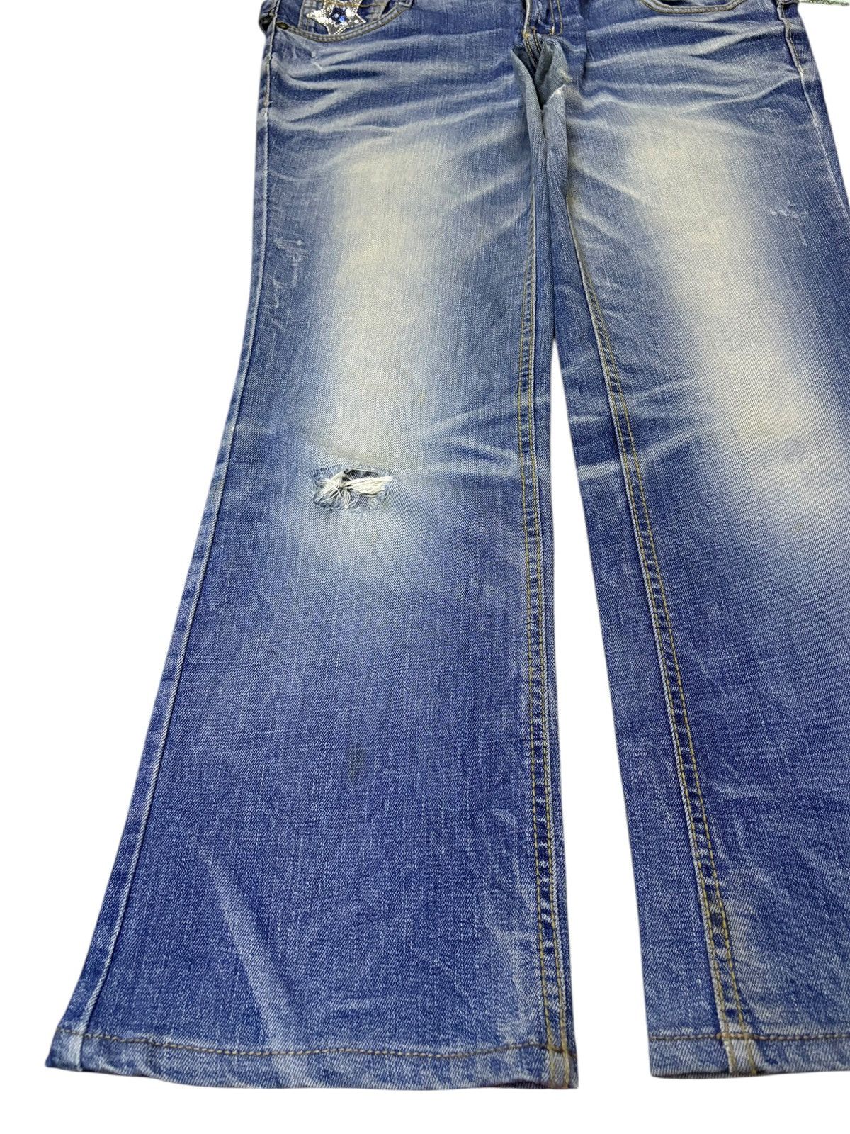 Hysteric Glamour × Japanese Brand Vintage Japanese Brand Mud Wash Distressed Flare Jeans Size 34" / US 12 / IT 48 - 6 Thumbnail