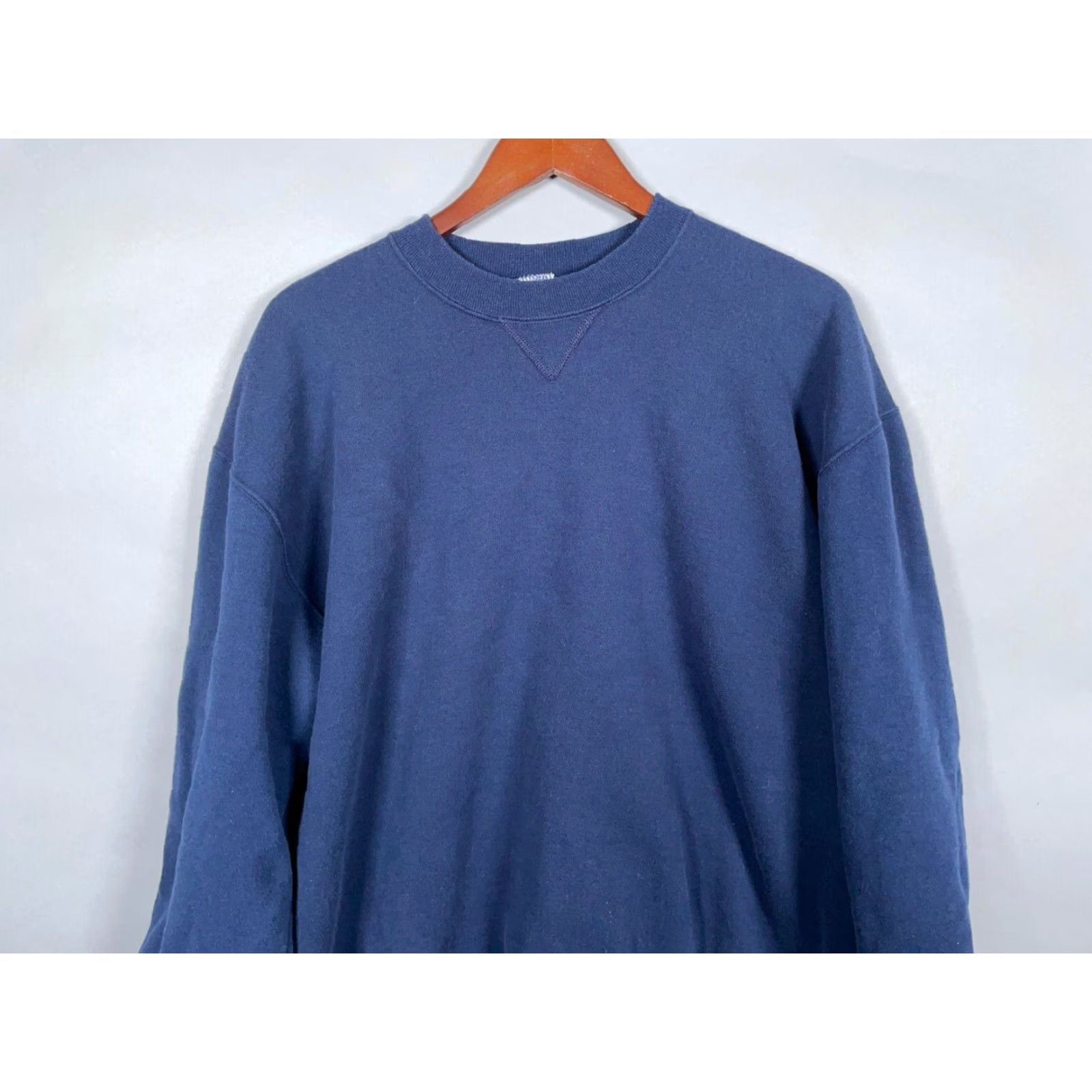 Russell Athletic VINTAGE Russell Athletic Sweatshirt Adult XL Dark Blue 50/50 Cotton Polyester USA Made Crew Neck Pullover Long Sleeve Mens 90s Retro Size US XL / EU 56 / 4 - 3 Thumbnail