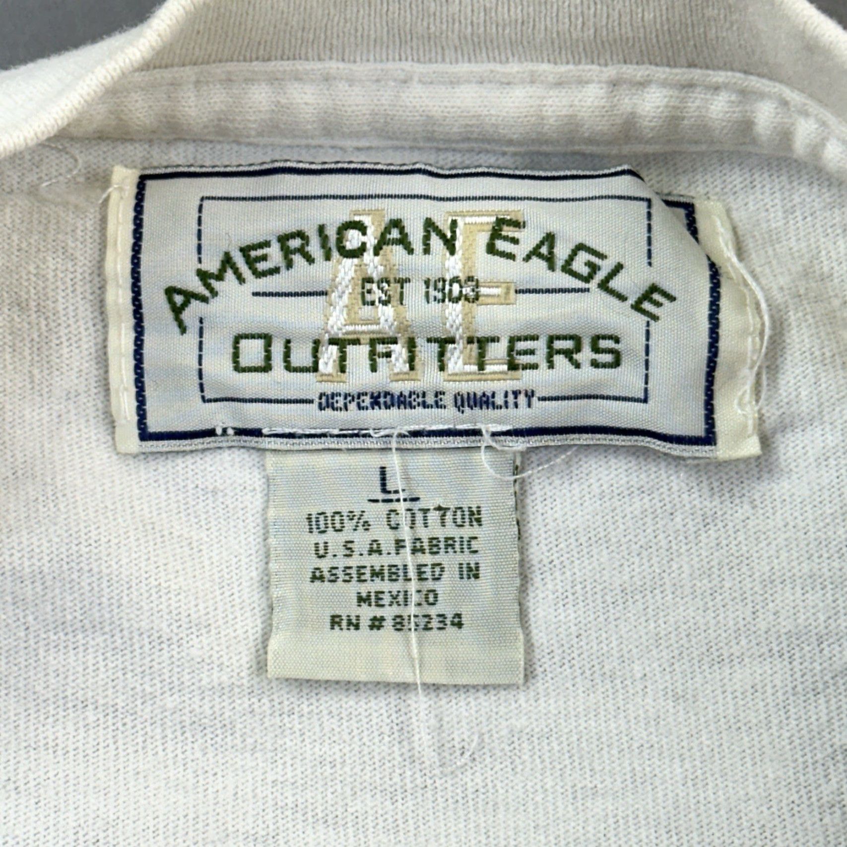 American Eagle Outfitters VINTAGE American Eagle Outfitters Shirt Mens L White 90s Graphic Print Crew Neck Short Sleeve Logo 1990s Outdoor Grunge Classic Art 90s Mens T-Shirt Size US L / EU 52-54 / 3 - 7 Thumbnail