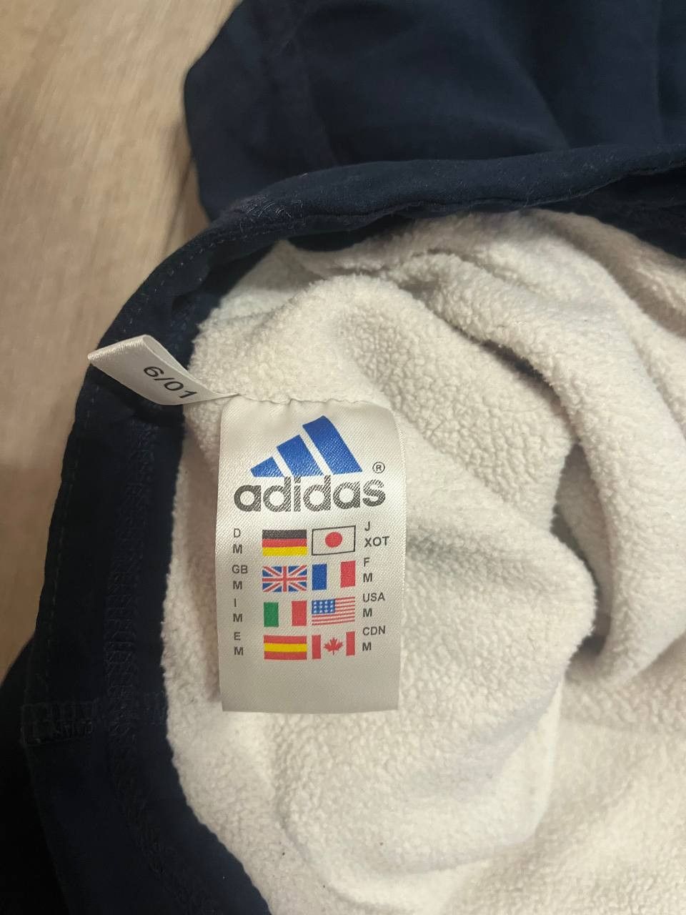 Adidas Adidas Vest Vintage Men size M Blue Size US M / EU 48-50 / 2 - 5 Thumbnail